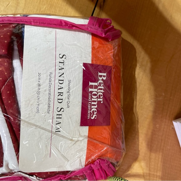 NIP One Better Homes & Gardens"Shooting Star"Quilted Standard Pillow Sham - Picture 3 of 6